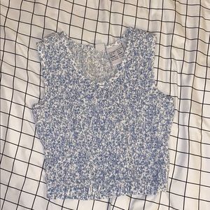 floral shirt